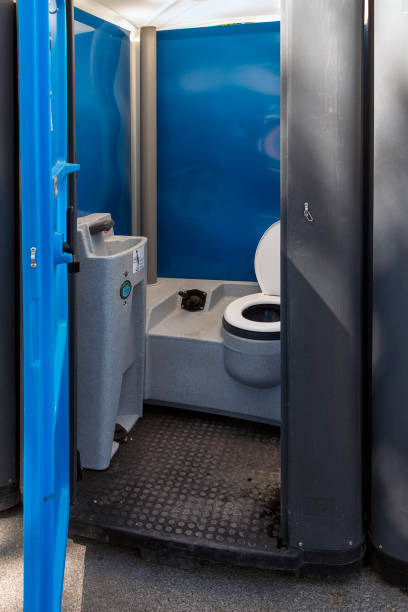 Best High-end porta potty rental  in Marysville, MI